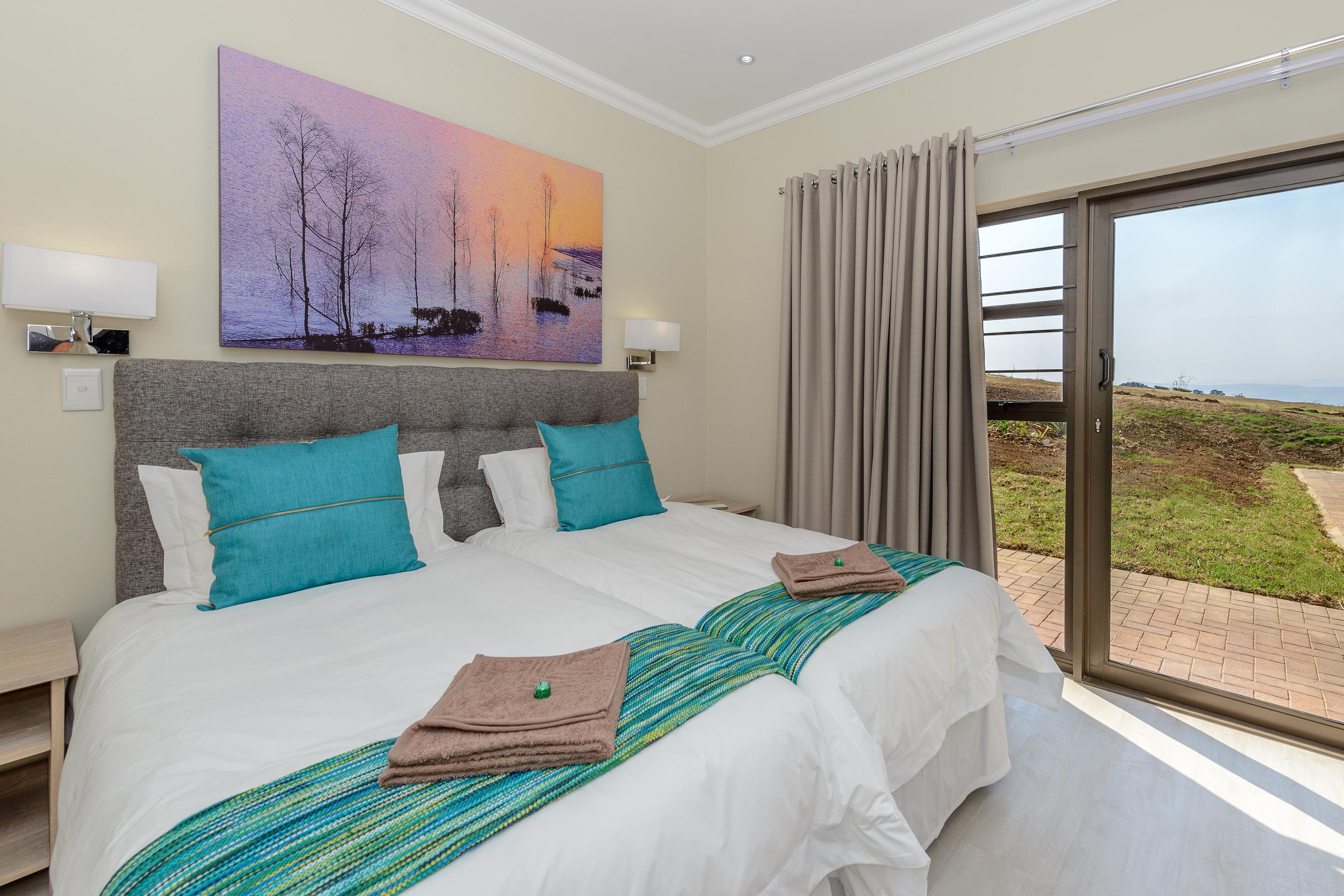 Cayley Mountain Resort Champagne Valley Екстериор снимка
