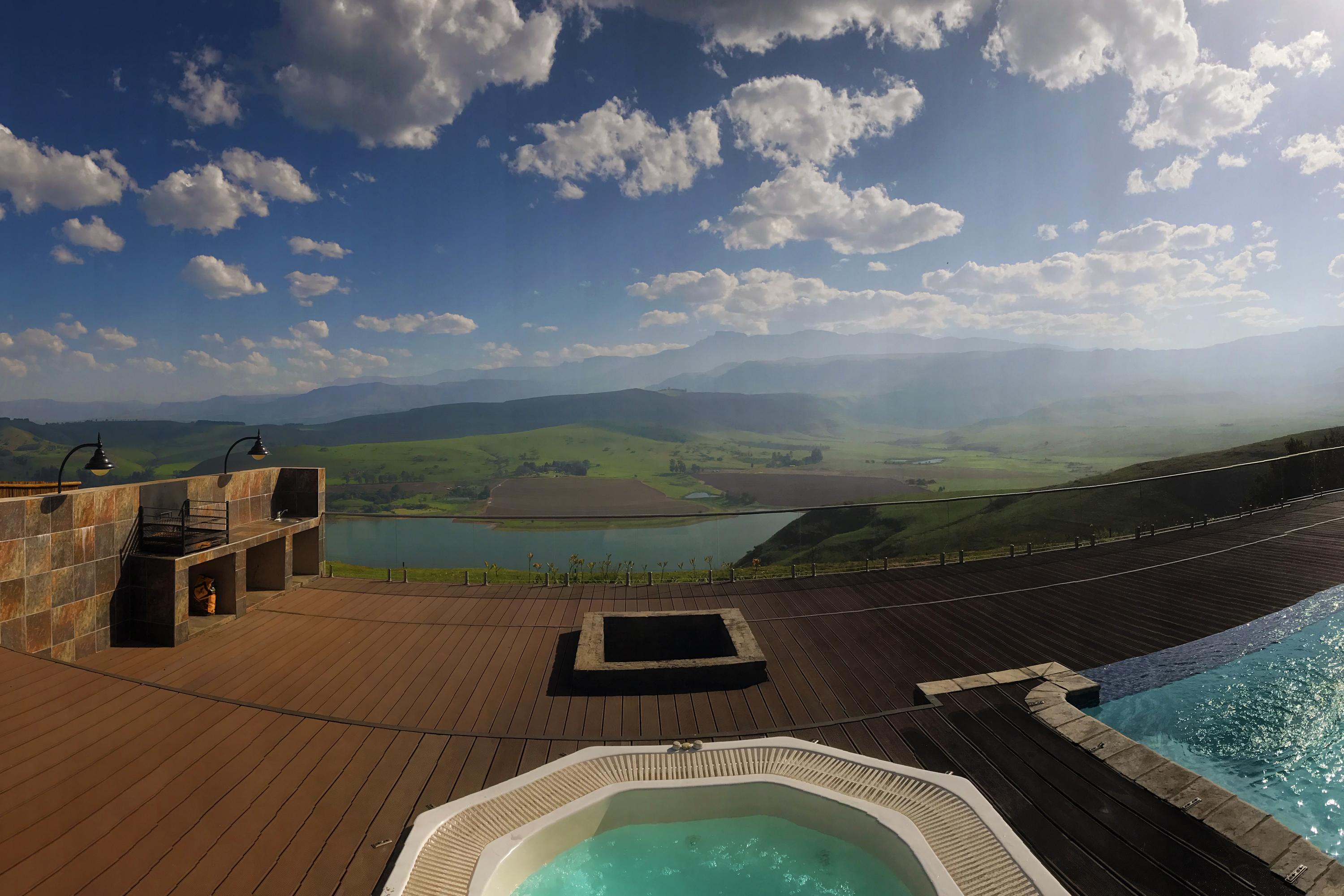 Cayley Mountain Resort Champagne Valley Екстериор снимка