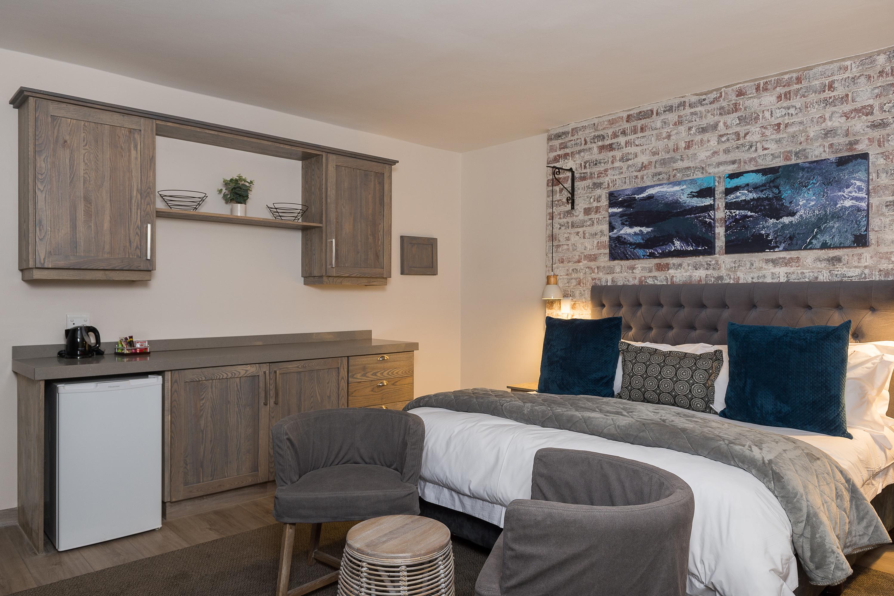 Cayley Mountain Resort Champagne Valley Екстериор снимка